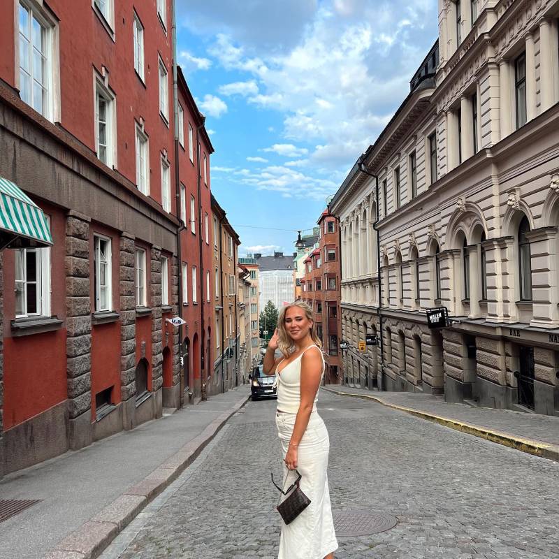 Meet Olivia, 40 Female from Germany - Free Online Dating at AhhDate