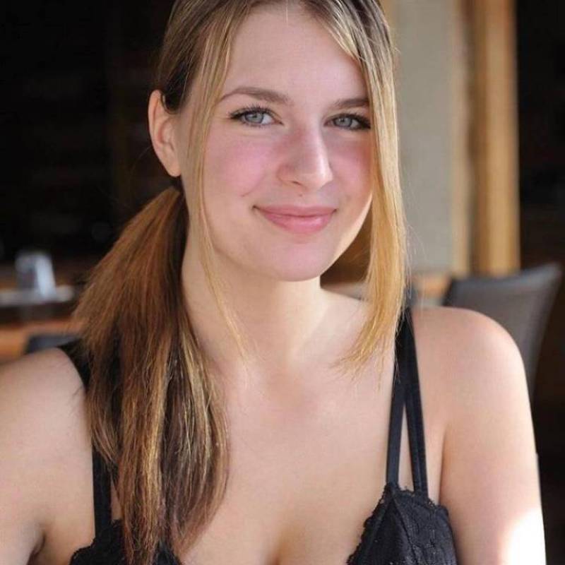 Meet Kira, 23 Female from Amerika Birleşik Devletleri - Free Online Dating at AhhDate