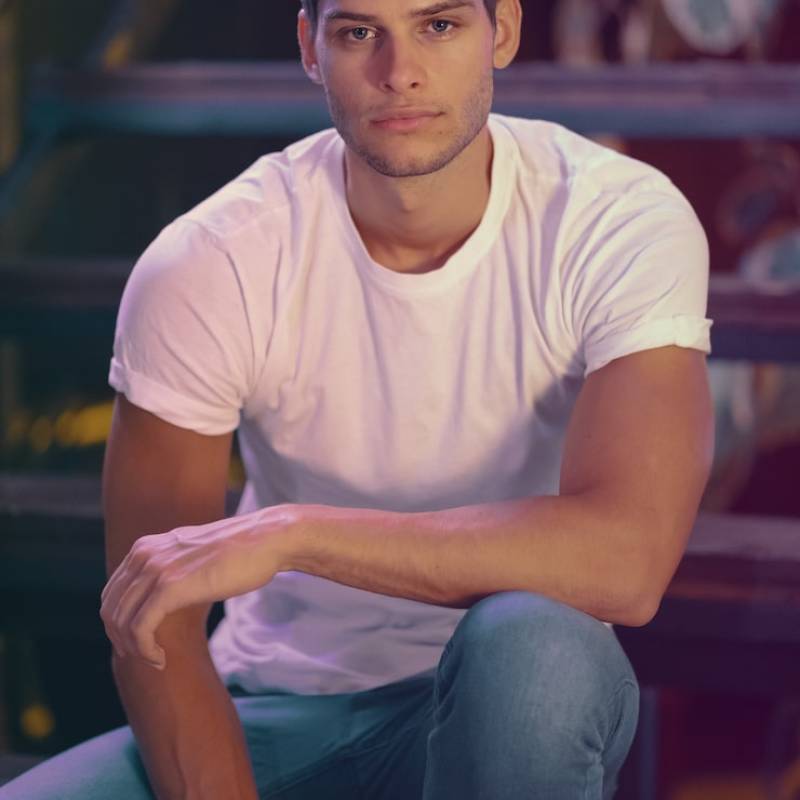 Meet Gianis, 18 Male from Bulgaria - Free Online Dating at AhhDate