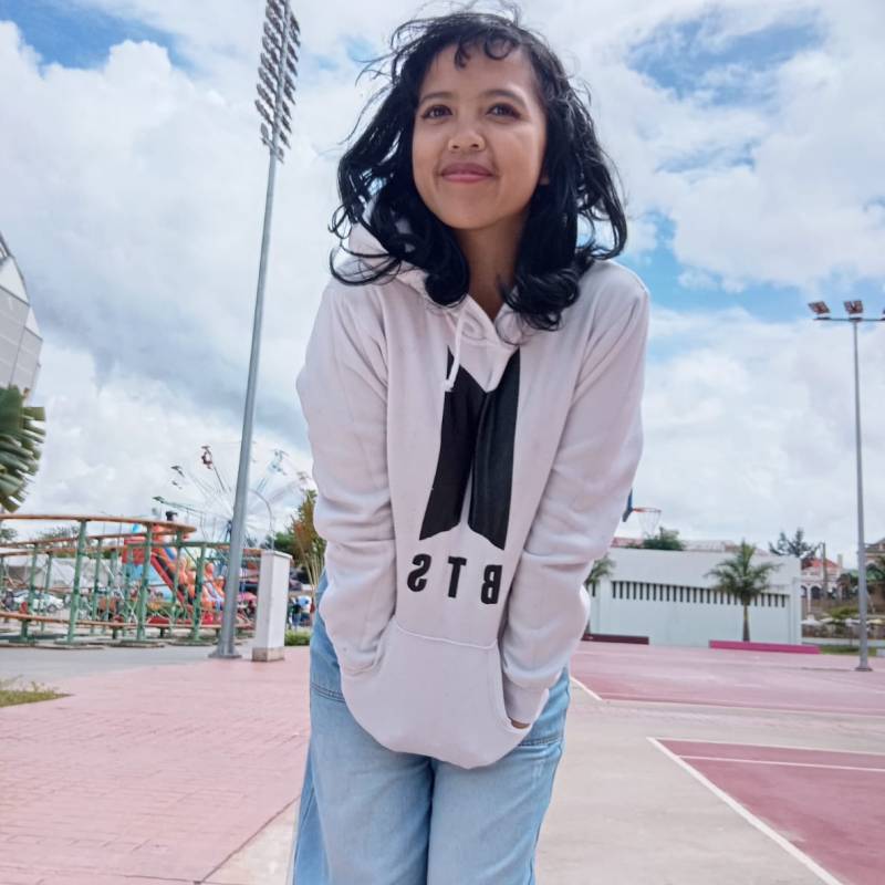 Meet Nomena, 32 Female from Antananarivo, Madagascar - Free Online Dating at AhhDate - Photo 28600