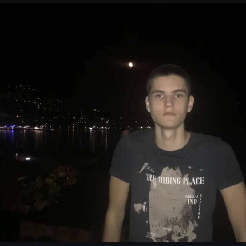 Meet Ognjen, 18 Male from Montenegro - Free Online Dating at AhhDate