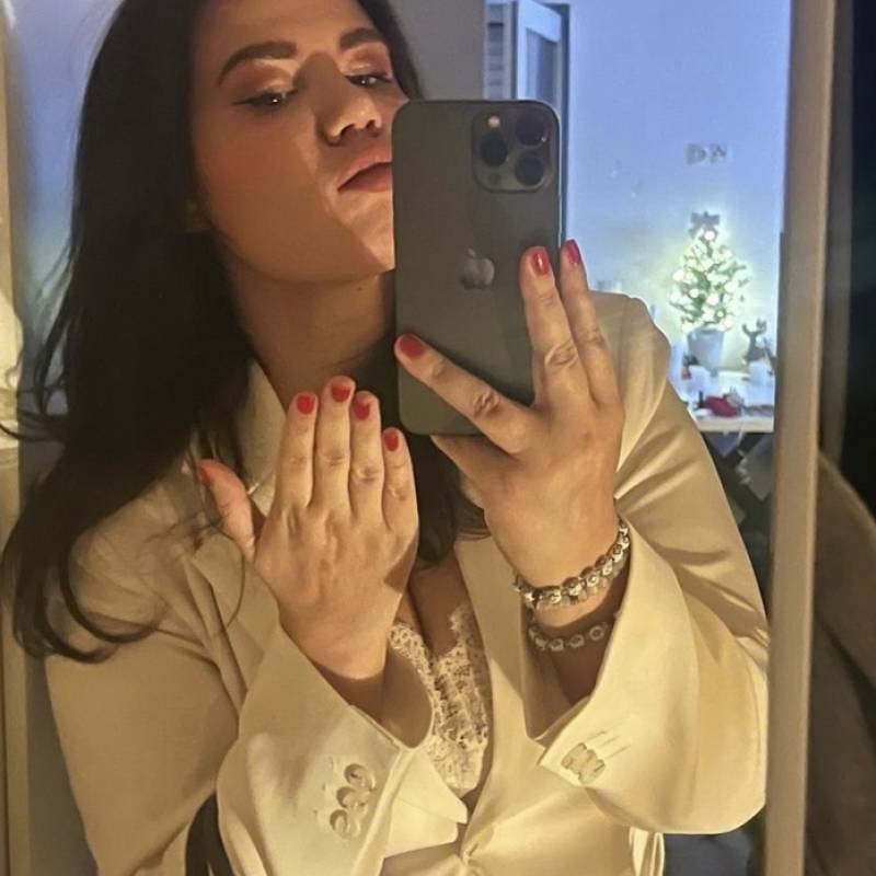 Meet Johanna, 43 Female from Abu Dabi, Emirats Arabes Unis - Free Online Dating at AhhDate - Photo 27991