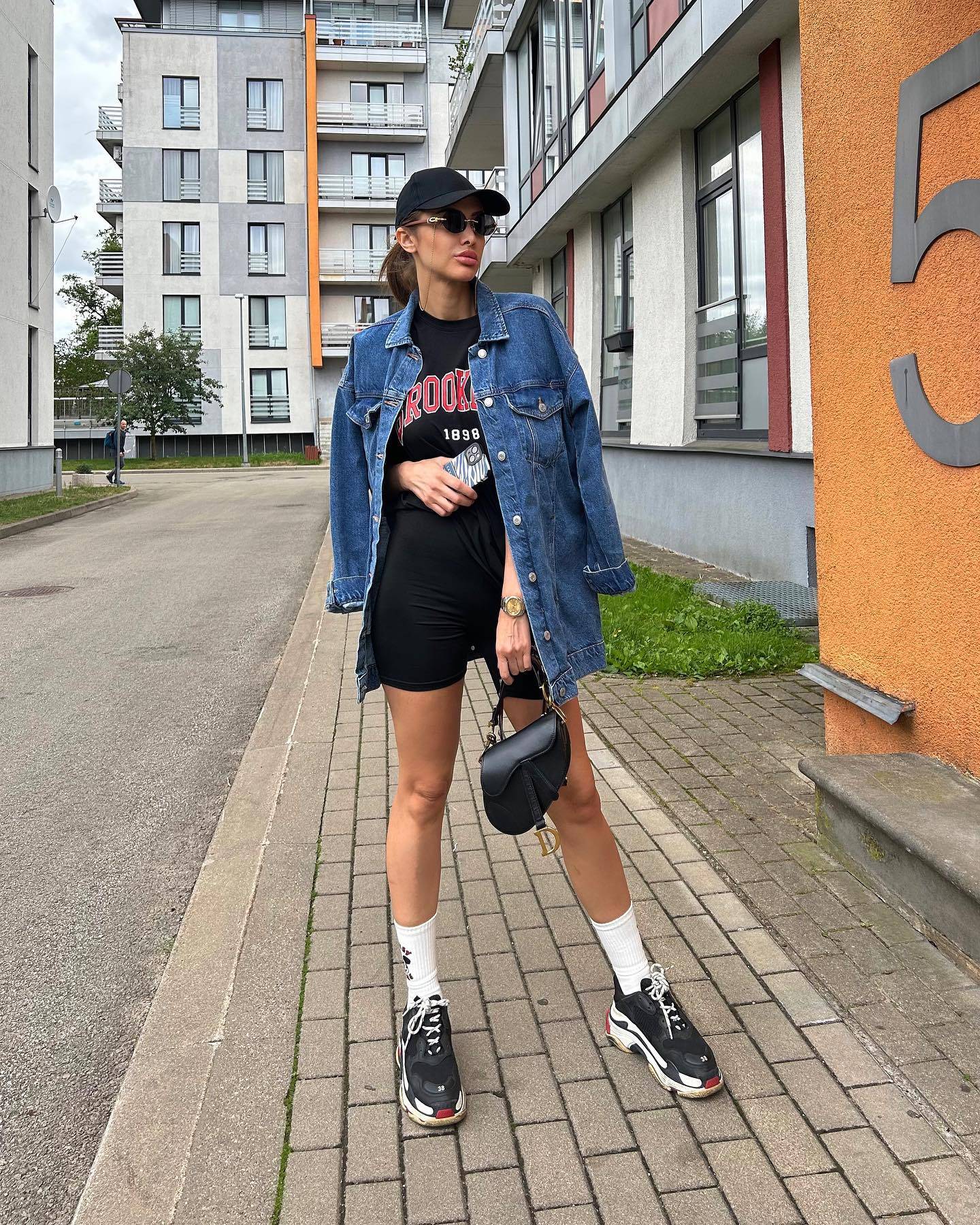 Meet Lina - Online Free Dating Site Member