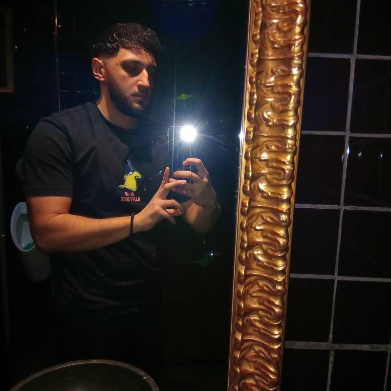 Meet Nenad, 18 Male from Spanien - Free Online Dating at AhhDate