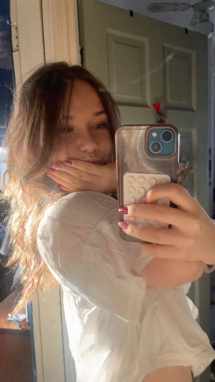 Single Ayame from United Kingdom - Free Dating on AhhDate