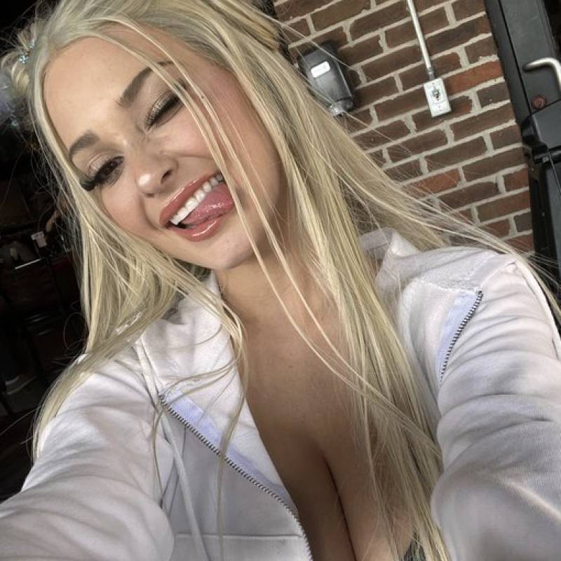 Meet Sandra, 29 Female from Amerika Birleşik Devletleri - Free Online Dating at AhhDate