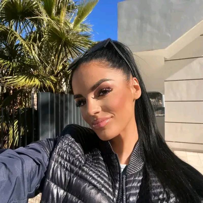 Meet Aylin, 31 Female from Norway - Free Online Dating at AhhDate