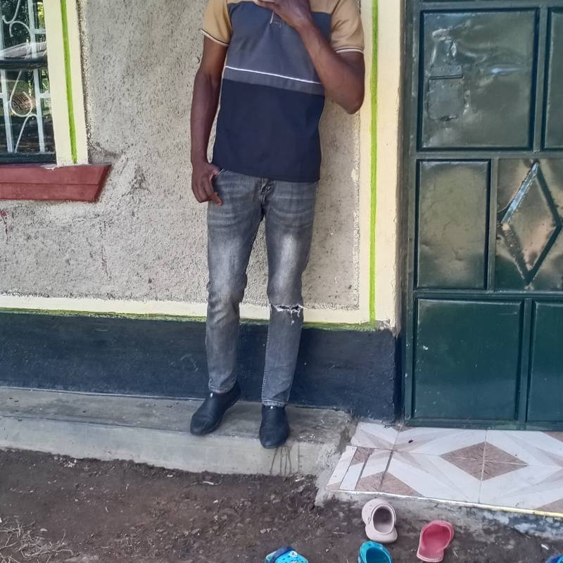 Meet Albert, 29 Male from Kanada - Free Online Dating at AhhDate