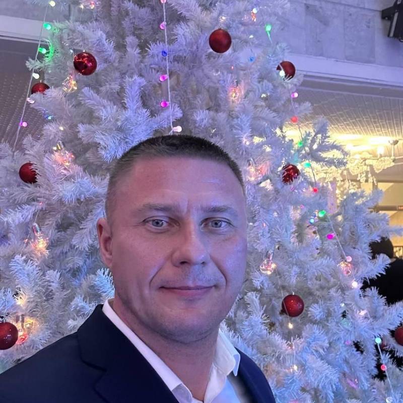 Meet Benjamin, 52 Male from Италия - Free Online Dating at AhhDate - Photo 27040