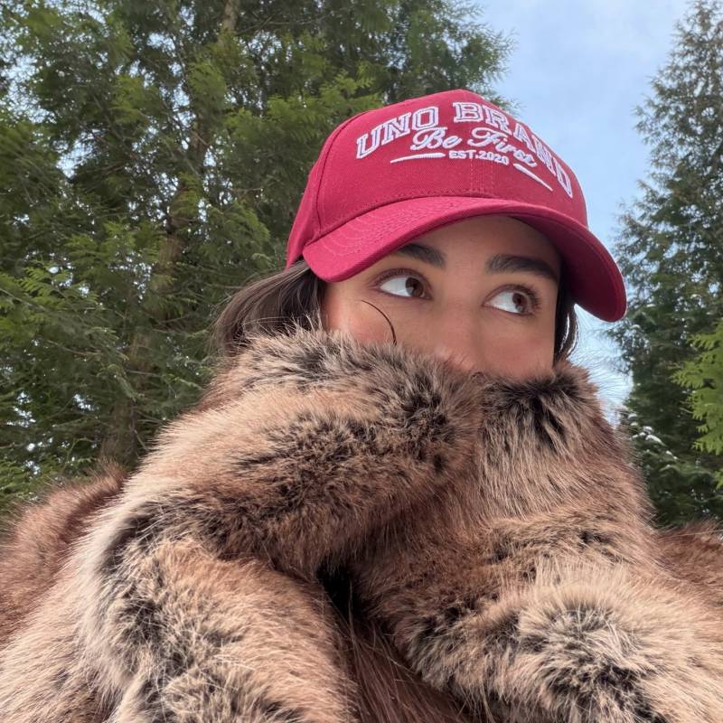 Dating in New york: Emma. 33 years old. Free Online Dating.