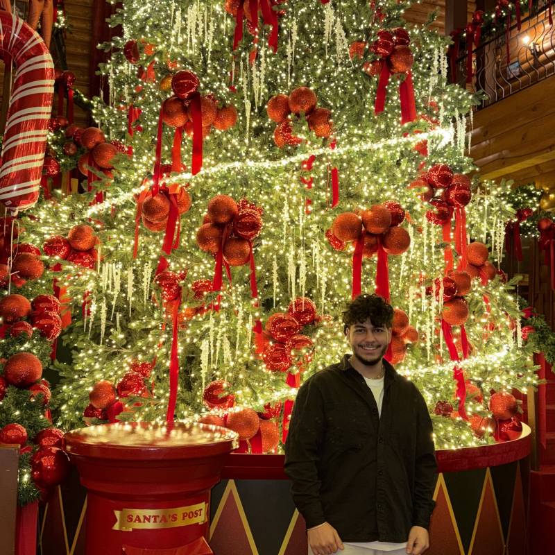 Meet Hosein, 27 Male from Iran - Free Online Dating at AhhDate