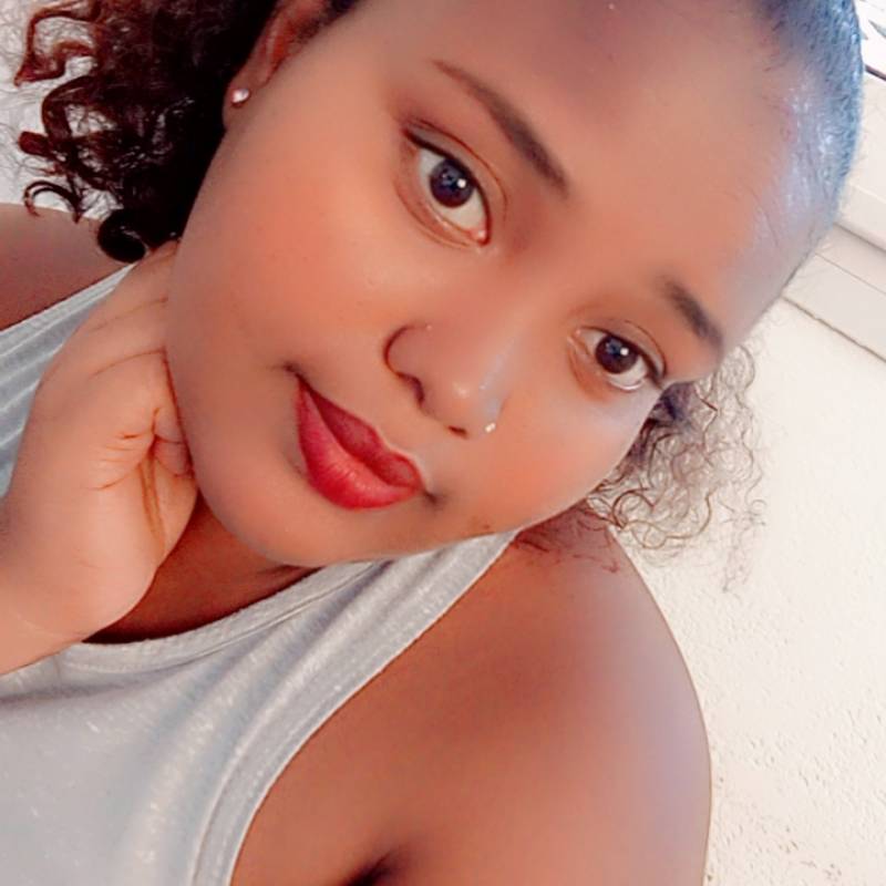 Meet Angie, 18 Female from Madagáscar - Free Online Dating at AhhDate