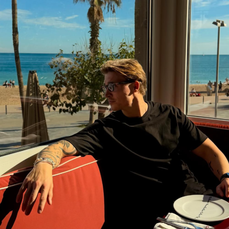 Meet 1, 39 Male from Германия - Free Online Dating at AhhDate - Photo 27108