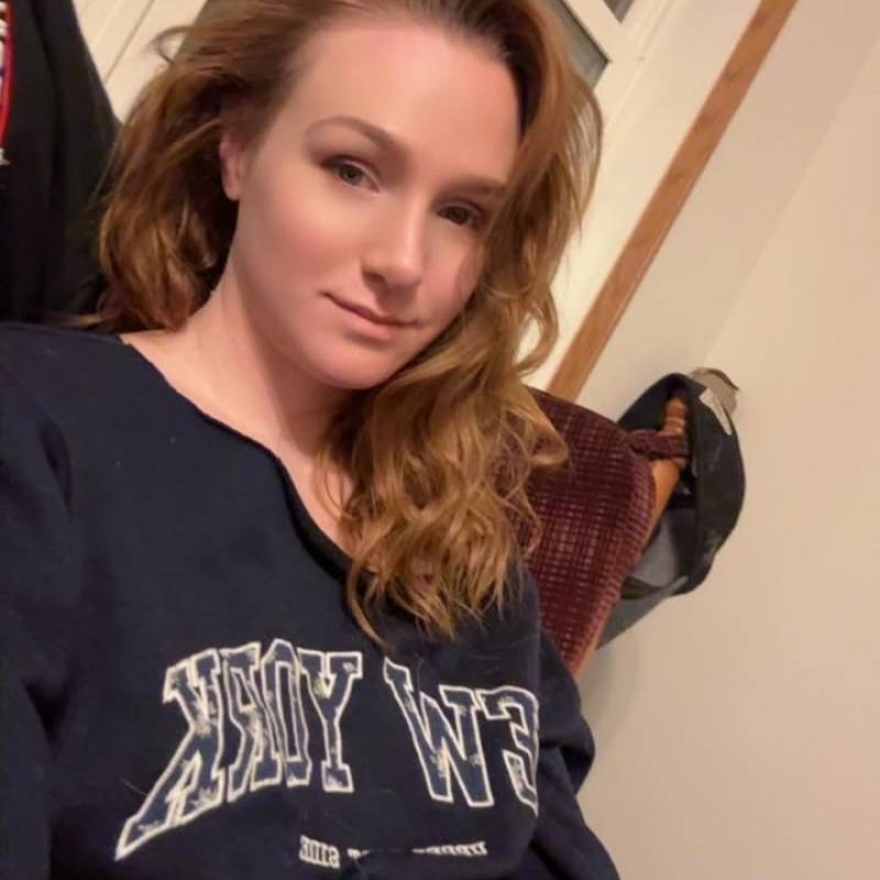 Dating in New York: Victoria. 35 years old. Free Online Dating.