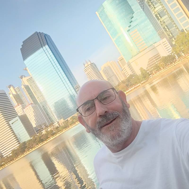 Meet Albert, 50 Male from Gandia, Espagne - Free Online Dating at AhhDate