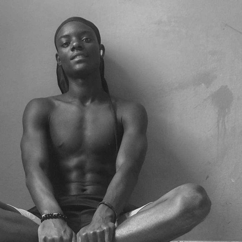 Meet Archange, 20 Female from Dakar, Senegal - Free Online Dating at AhhDate