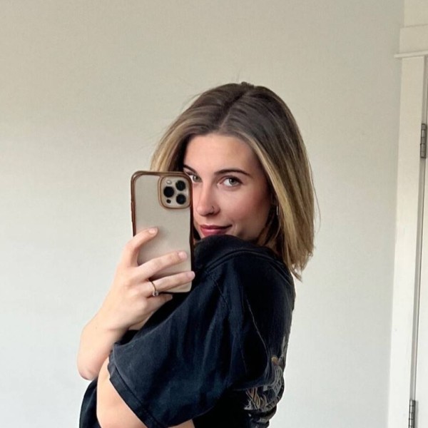 Dating in Las Vegas: Riley is. 27 years old. Free Online Dating.