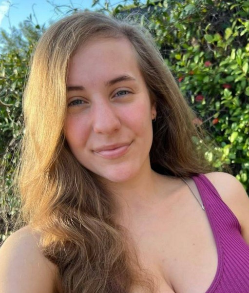 Dating in Califorina: Mary wood. 35 years old. Free Online Dating.