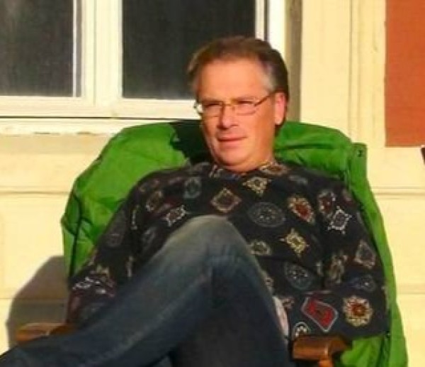 Dating in Liverpool England: Bennet. 55 years old. Free Online Dating.