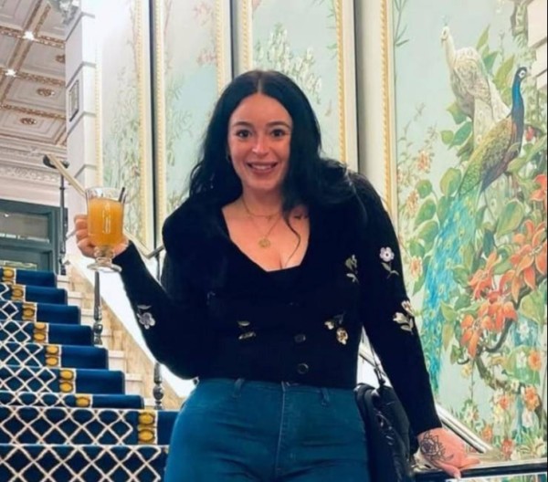 Dating in Los Angeles: Lizzy Greene. 30 years old. Free Online Dating.