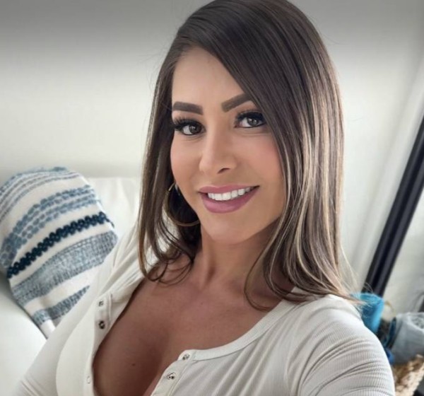 Dating in Houston: Amelia. 23 years old. Free Online Dating.