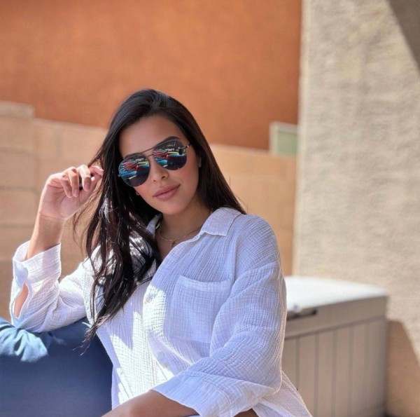 Dating in New York: Jenny. 29 years old. Free Online Dating.