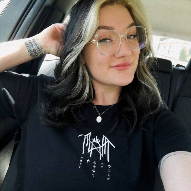 Dating in New York: Kate. 39 years old. Free Online Dating.