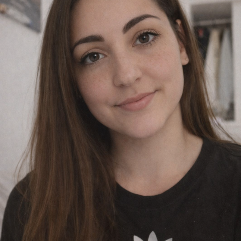 Dating in Los Angeles: Paulina. 30 years old. Free Online Dating.