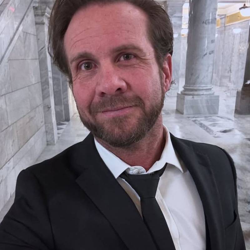 Dating in Apple Valley California: Jordan Anderson. 45 years old. Free Online Dating.