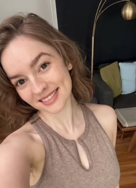 Dating in Uk: Mary moody. 28 years old. Free Online Dating.