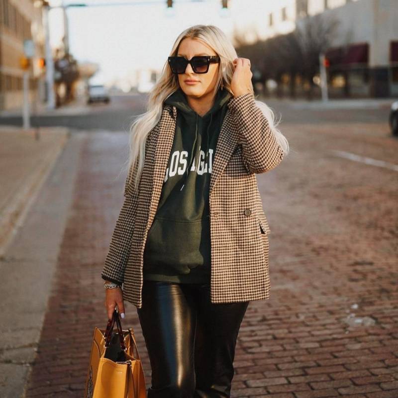 Dating in Oksbol: brigettemartins44. 44 years old. Free Online Dating.