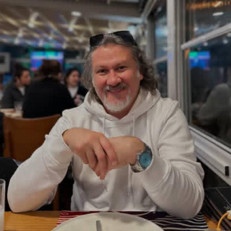 Dating in Lucerne: CarsonKimi. 64 years old. Free Online Dating.