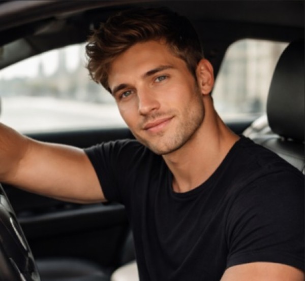 Dating in New York: Adam. 28 years old. Free Online Dating.