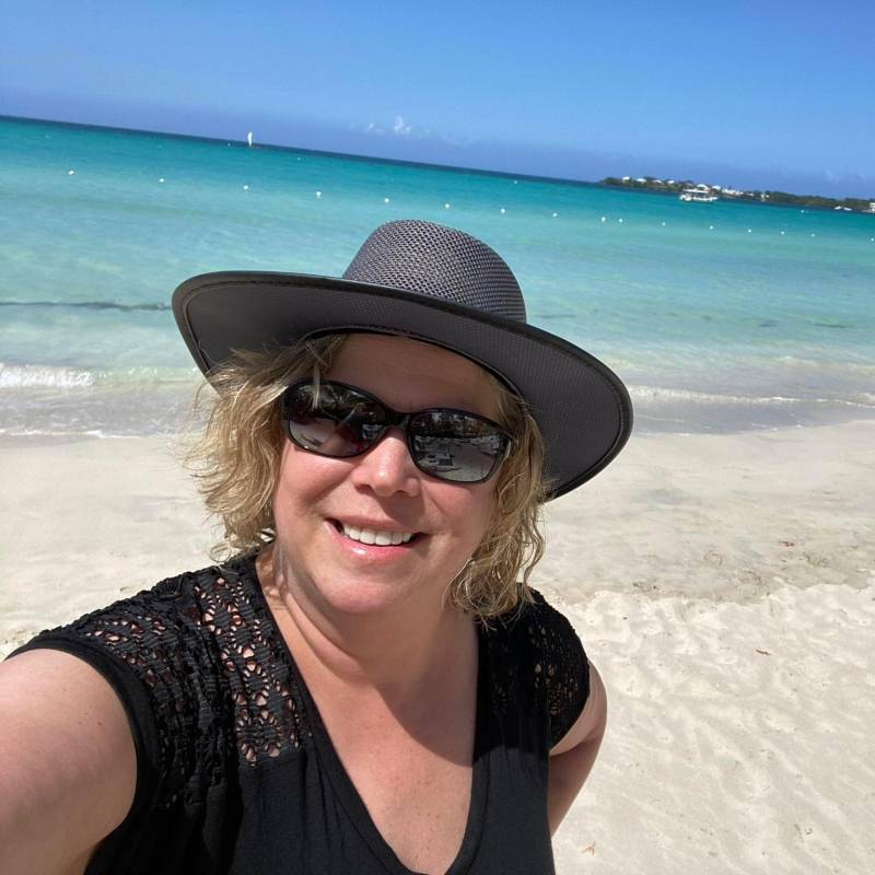 Dating in London: Helen. 51 years old. Free Online Dating.