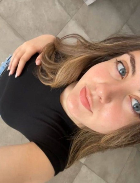 Dating in Sydney: Kelly. 30 years old. Free Online Dating.