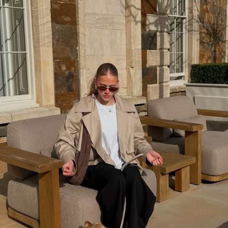 Dating in Gérard: Carolina. 66 years old. Free Online Dating.