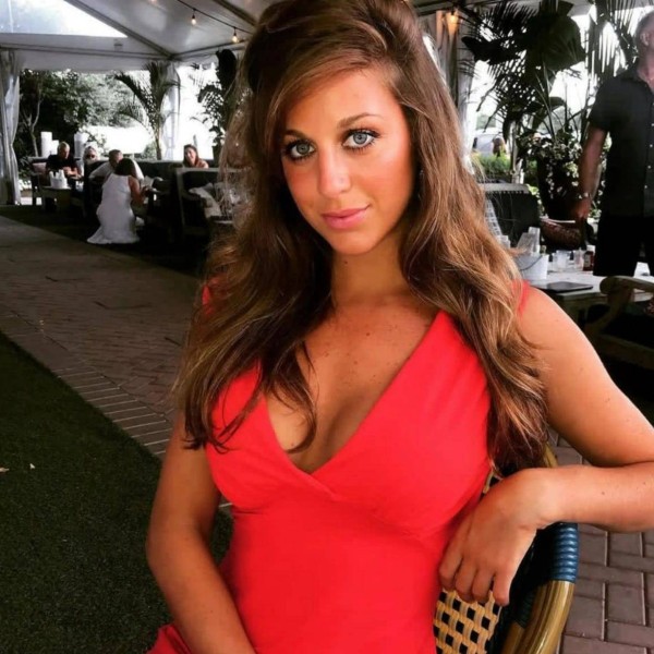 Dating in Utrecht: Raeann Kistler. 39 years old. Free Online Dating.