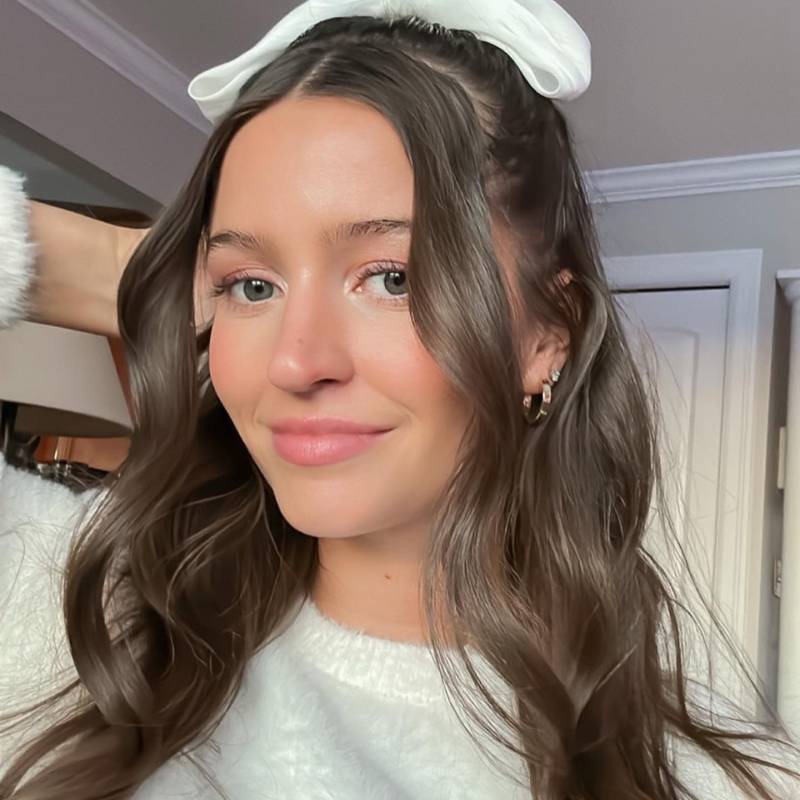 Dating in English: sofia Jemes. 34 years old. Free Online Dating.