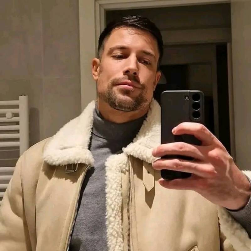 Dating in Texas: Johan. 40 years old. Free Online Dating.