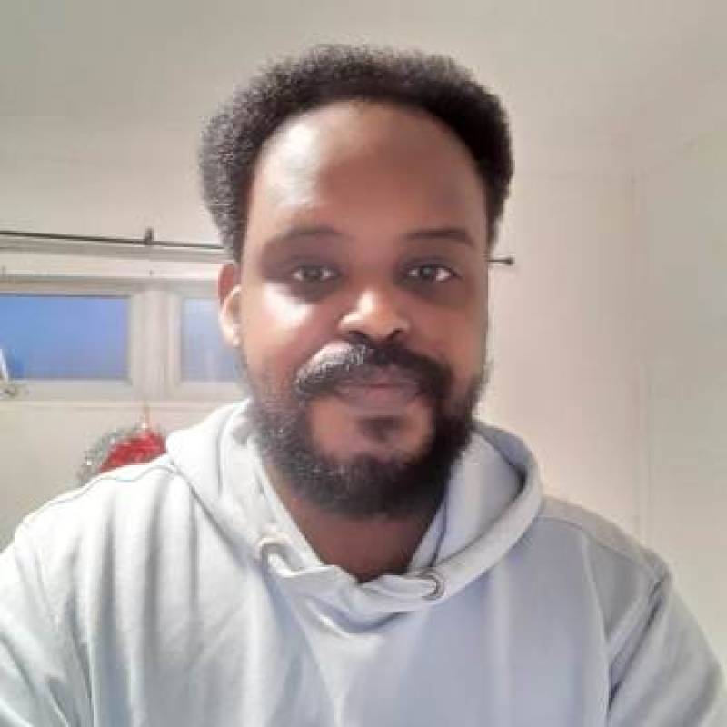 Dating in London: ali. 32 years old. Free Online Dating.