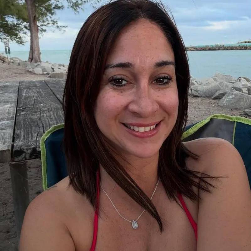 Dating in Manchester: sarah. 37 years old. Free Online Dating.