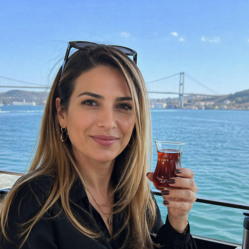 Dating in Berlin: Selin. 35 years old. Free Online Dating.