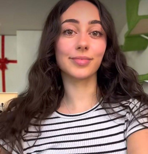 Dating in Frankfurt: Vera123. 34 years old. Free Online Dating.