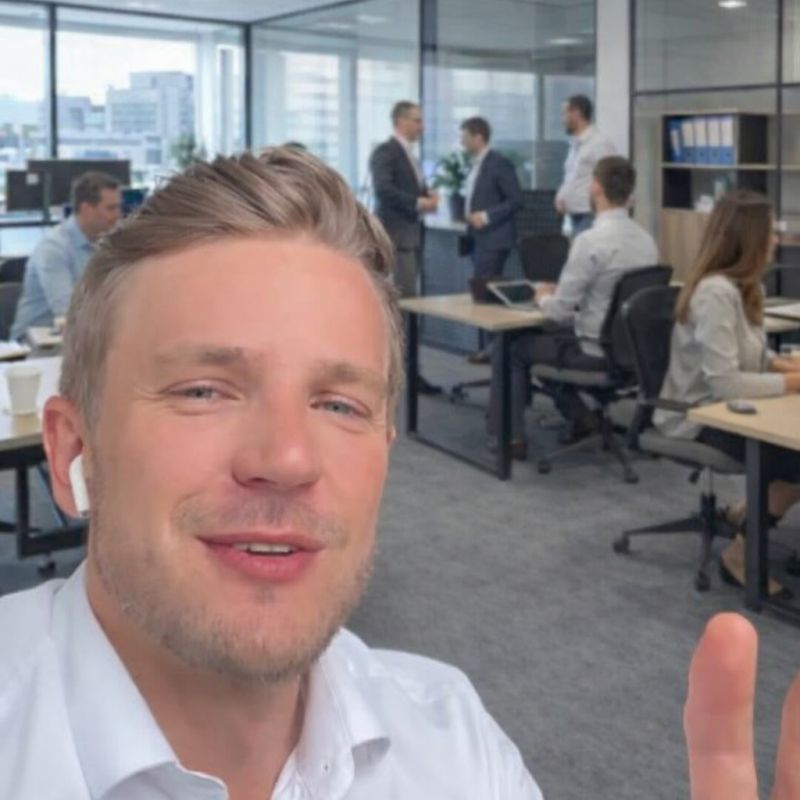 Dating in Gera: Henry Morre. 39 years old. Free Online Dating.