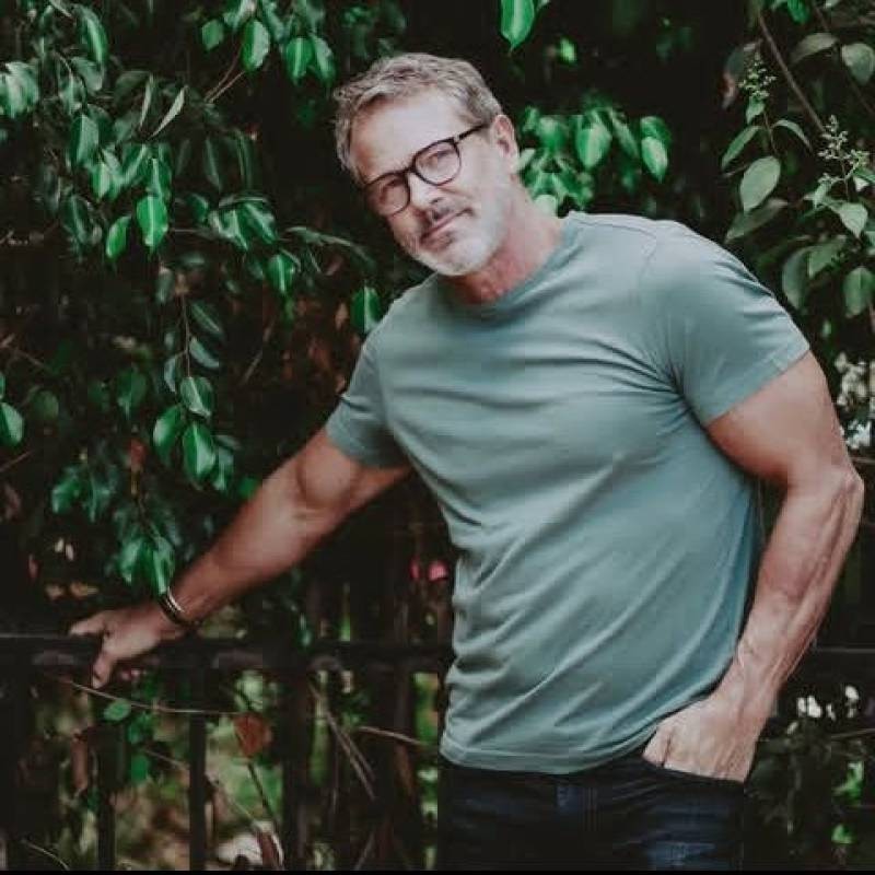 Dating in Canada Ontario: Daniel Williams. 55 years old. Free Online Dating.