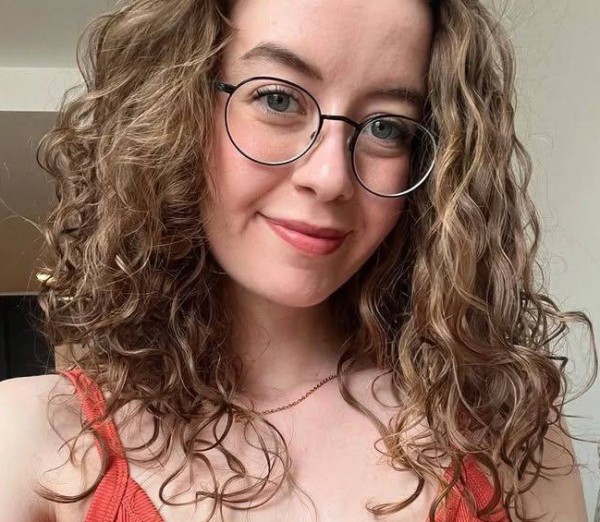 Dating in Florida: Sabrina. 35 years old. Free Online Dating.