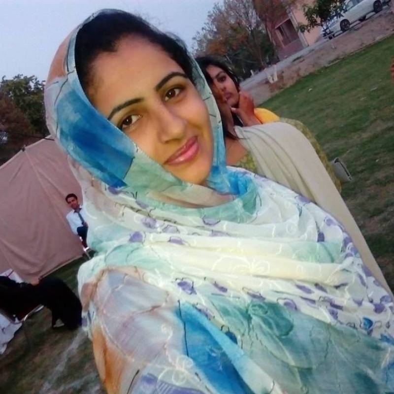 Dating in New York: Maria. 23 years old. Free Online Dating.