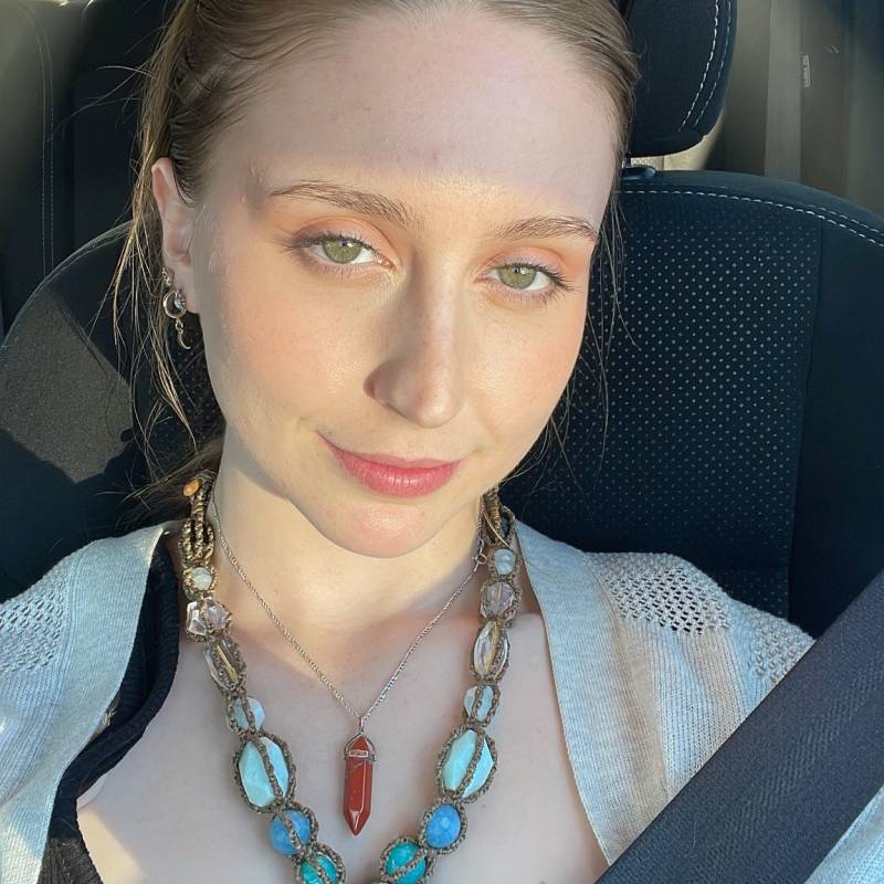 Dating in Miami: Angie cole. 32 years old. Free Online Dating.