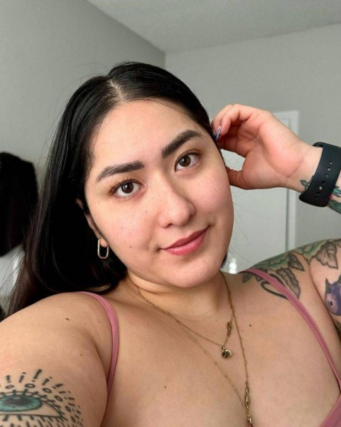 Dating in New York: oliv. 32 years old. Free Online Dating.