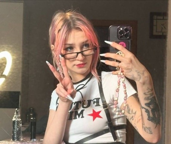 Dating in California: Emily. 24 years old. Free Online Dating.